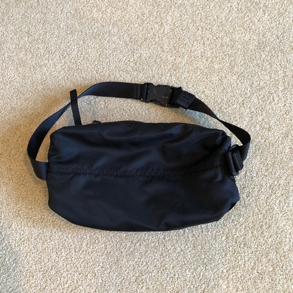 Lululemon Bag. - Picture 2 of 5